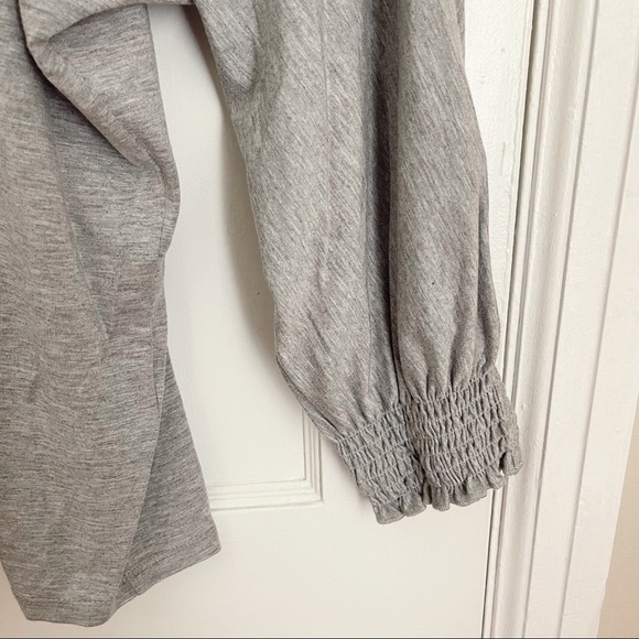 T Tahari Gray Long-sleeve Blouse - Picture 2 of 6